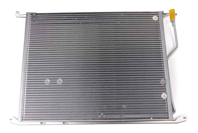 Mercedes A/C Condenser 2205000454 - Behr 351318221